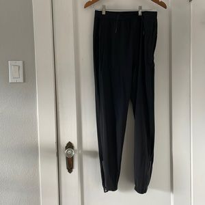Lululemon men's Surge pants